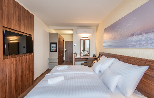 Hunguest Hotel Panoráma, Стандардна двокреветна соба
