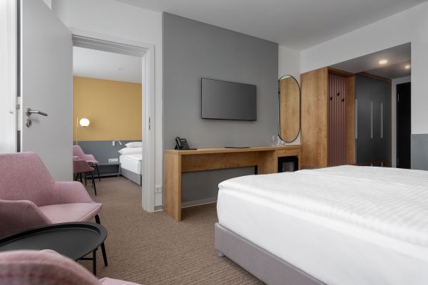 Hunguest Hotel Béke, Familien-Verbindungszimmer (2 Doppelzimmer mit Balkon)
